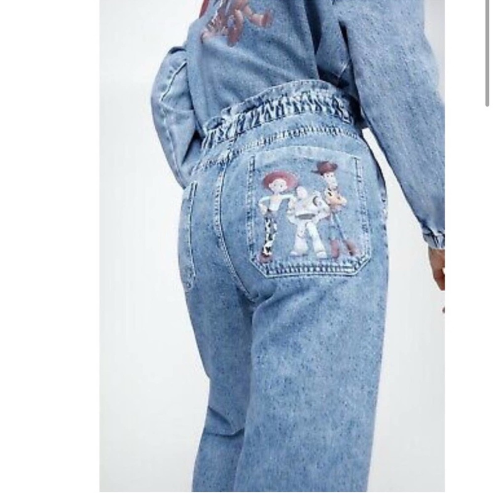 Zara Light Blue Straight Leg Jeans with Toy Story Back Pocket